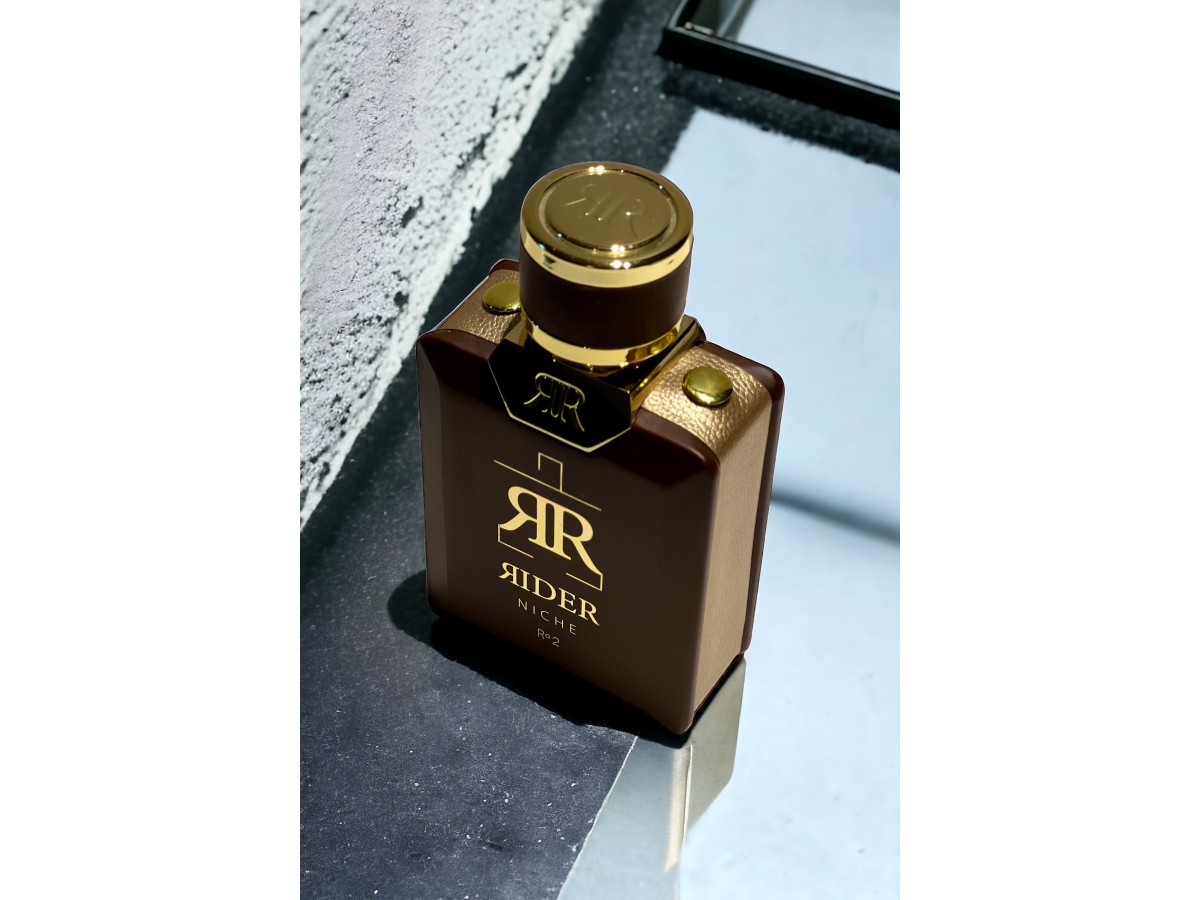 عطر Obelisque